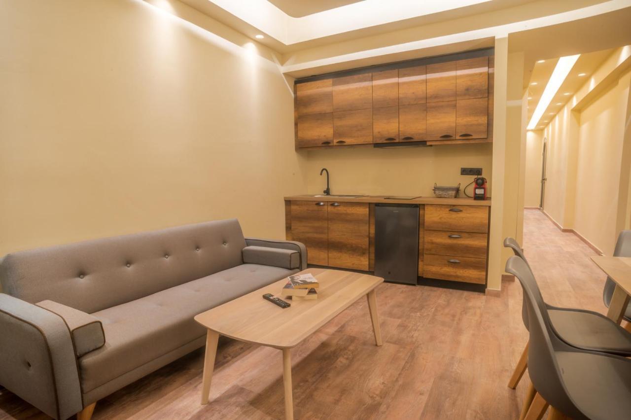 Seven Keys Luxury Suites Achilleion Bagian luar foto